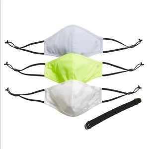 Athleta Girl Made-to-Move mask set